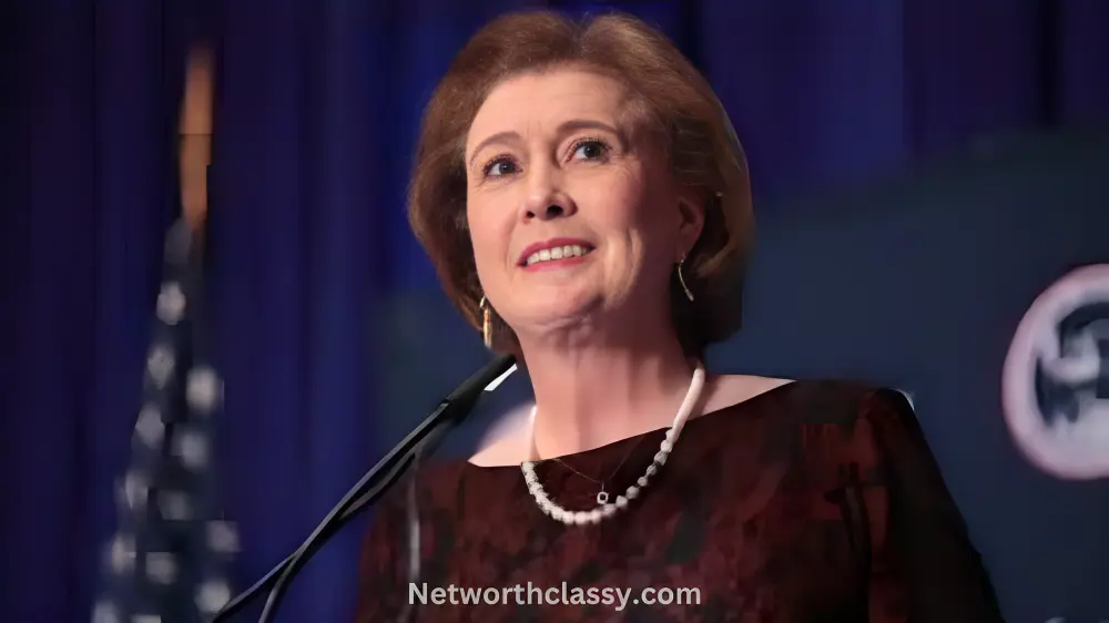 Janet Huckabee Net Worth: Bio, Age, Height, Career 2 Janet Huckabee biography