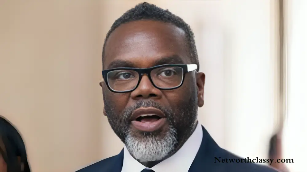 Brandon Johnson Net Worth: Mayor, Age, Bio, Salary 4 Brandon Johnson mayor Chicago